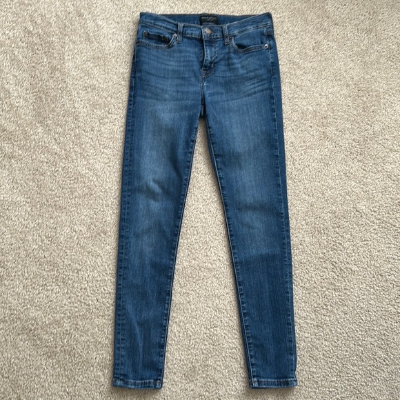 Banana Republic Skinny Jeans - Picture 3 of 9